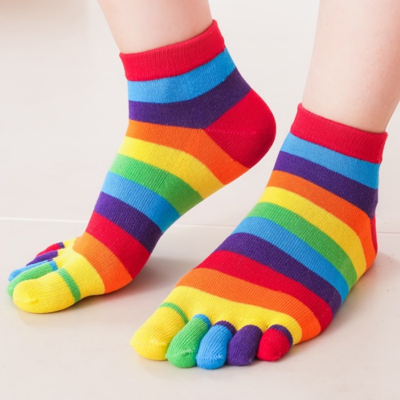 Toe Sock Split - レディースソックス レインボーストライプ 5本指分割つま先 コットン ミッドチューブソックス カラフルライン