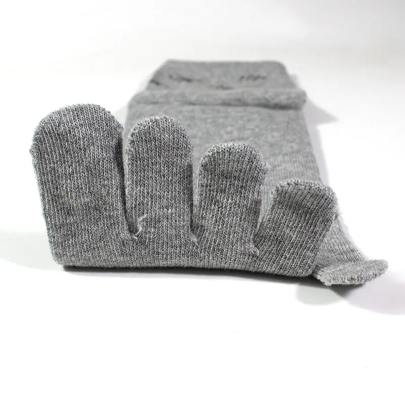 男性秋と冬の新しい綿 5 本指靴下カジュアル男性靴下パック - Cotton Crew Sock Pack のレビューと価格