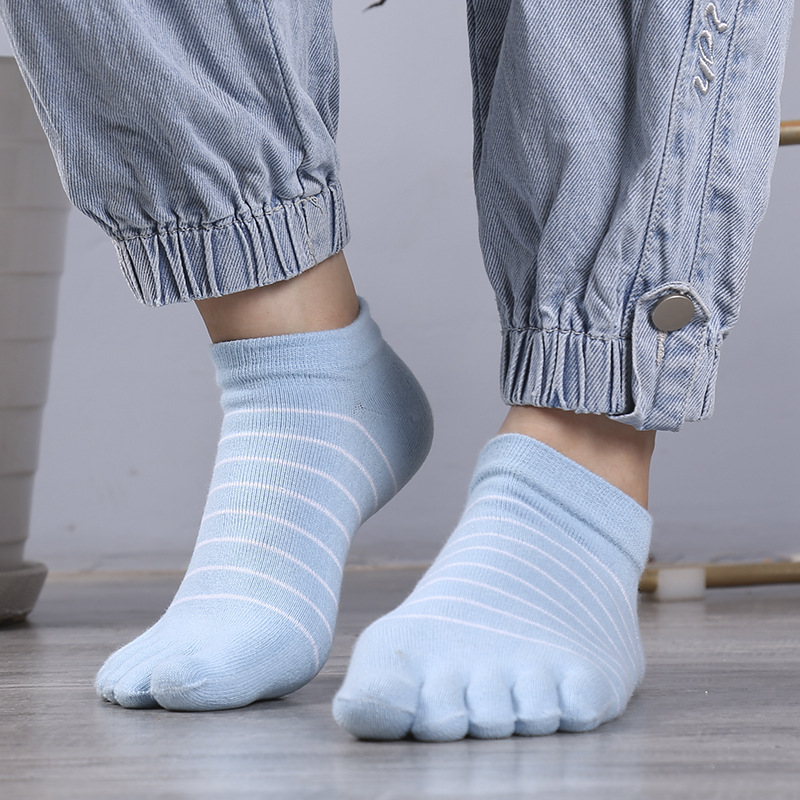 1/5 ペア女性ストライプ 5 本指靴下ソフトコットン通気性 - Ankle Sock Low Cut のレビューと価格
