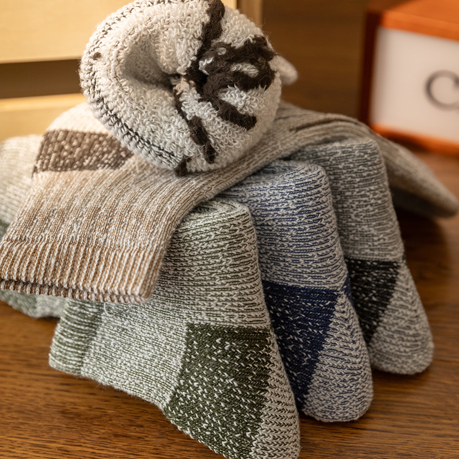 男性と女性のためのメリノウールクルーソックス,暖かいハイキン - Wool Hiking Sock のレビューと価格