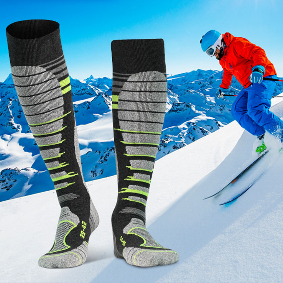 GTUBIKE メリノウール製スキーソックス1足、アウトドア - Wool Hiking Sock のレビューと価格