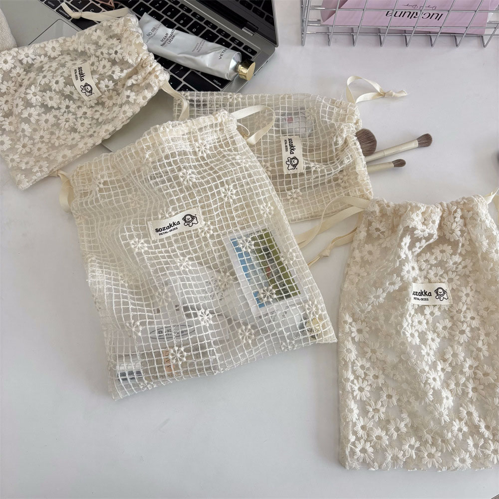 レース刺繍デイジーメッシュ巾着メイクアップバッグ夏旅行用トイ - Sock Organizer Tray のレビューと価格