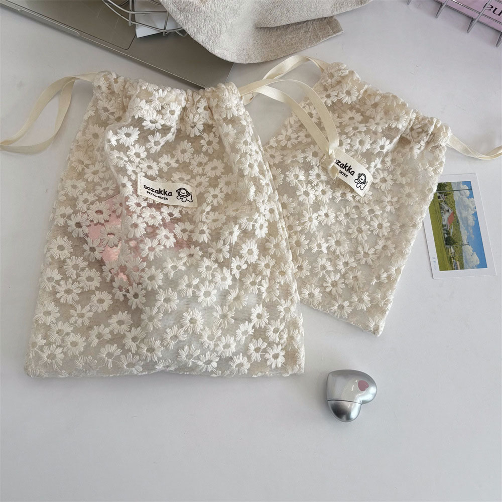 レース刺繍デイジーメッシュ巾着メイクアップバッグ夏旅行用トイ - Sock Organizer Tray のレビューと価格