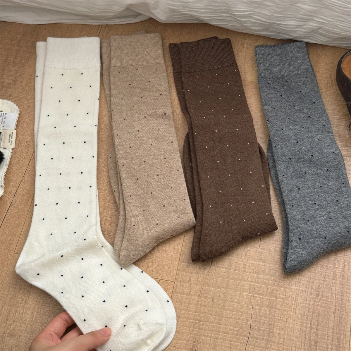 Sp & city-女性用水玉シルクウールソックス,柔らかく - Silk Sock Bamboo のレビューと価格