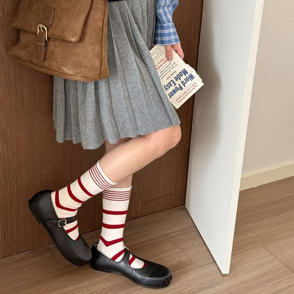 女性のための韓国の冬のストライプシルクソックス、柔らかく通気 - Silk Sock Bamboo のレビューと価格